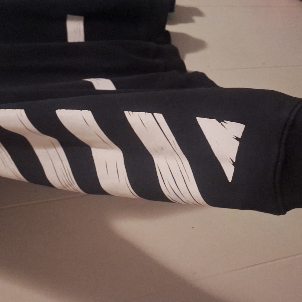 Off-White Black Crewneck Sweater - Picture 2 of 11